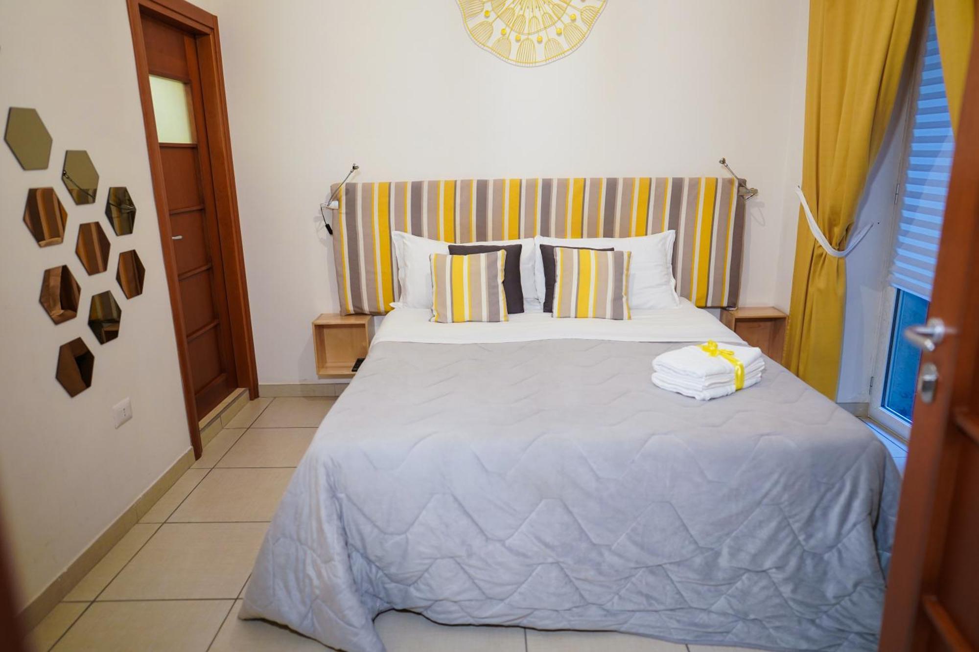 Duomo Street Bed and Breakfast Nápoles Exterior foto
